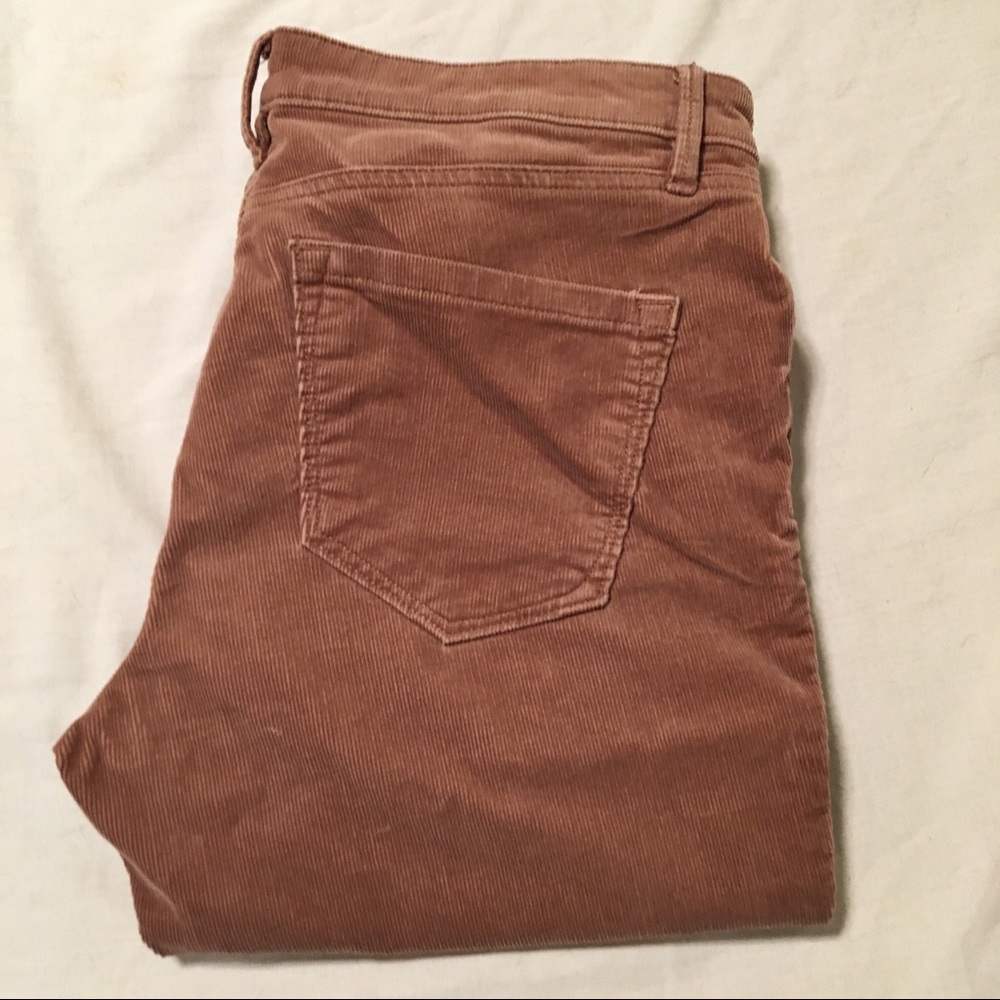 LOFT skinny corduroy pants in salmon!
